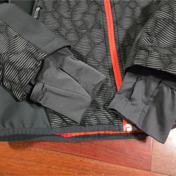 Nike Therma Girl's Ultimate Flash Reflective Hooded Jacket Biking VISIBILITY - Picture 4 of 14